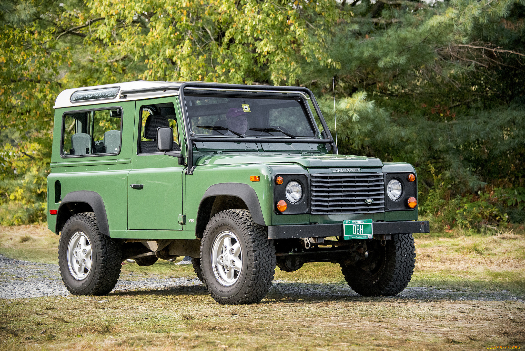 Defender автомобиль